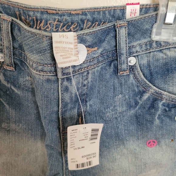 Justice Blue Pink Denim Peace Sign Fade Shorts Size 14 Girls - Picture 5 of 6